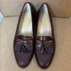 NWOB Church's Handmade Prima Classe Dark Brown Tassel Loafers ~ 7.5
